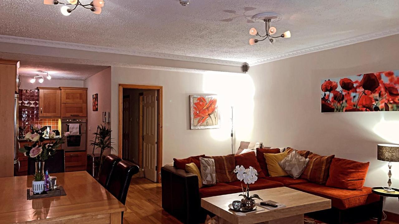 קורק Fernway Residence Entire Property מראה חיצוני תמונה