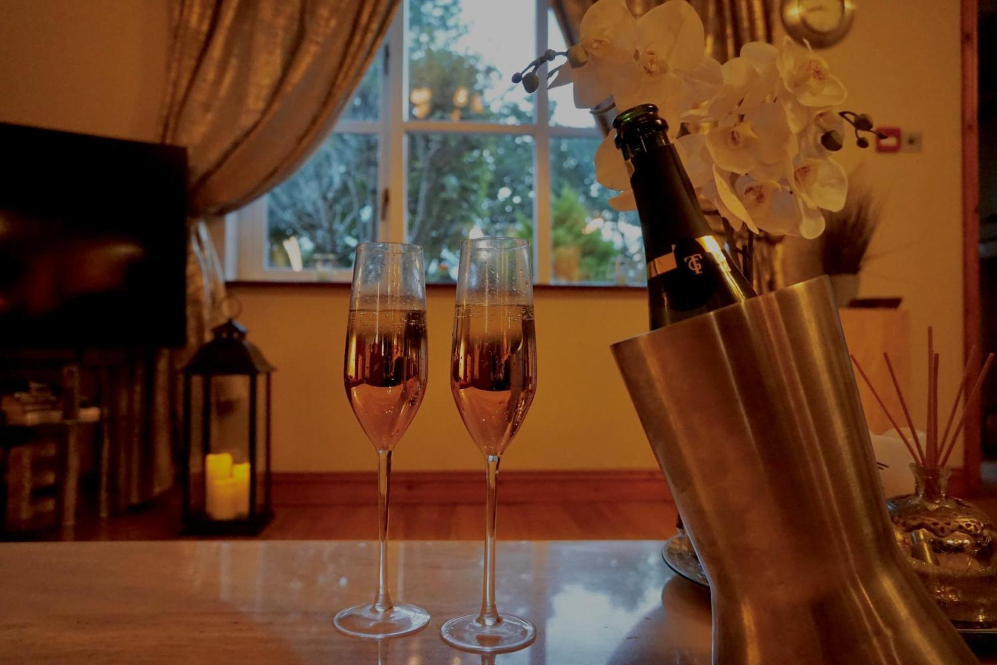 קורק Fernway Residence Entire Property מראה חיצוני תמונה