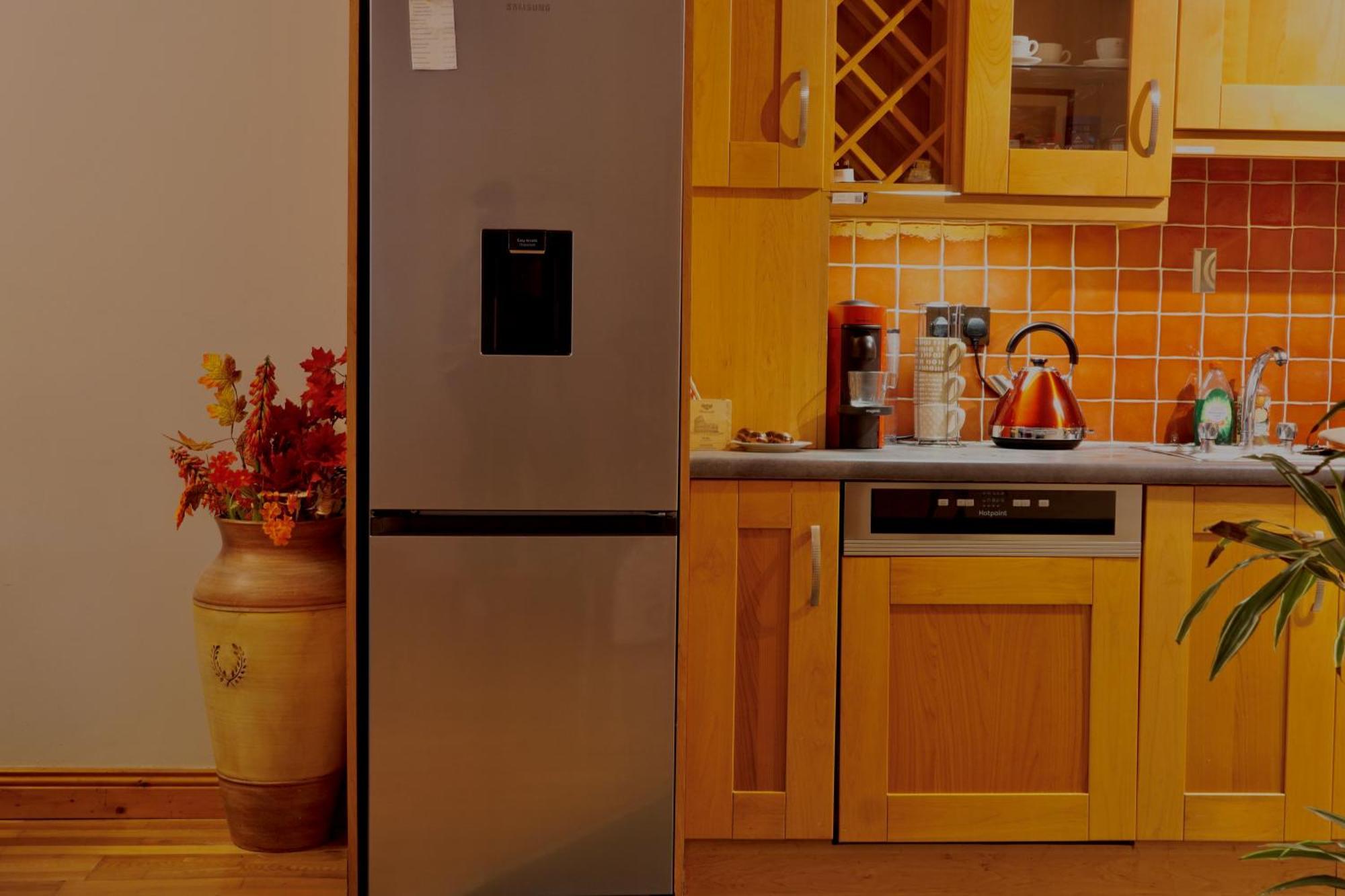קורק Fernway Residence Entire Property מראה חיצוני תמונה